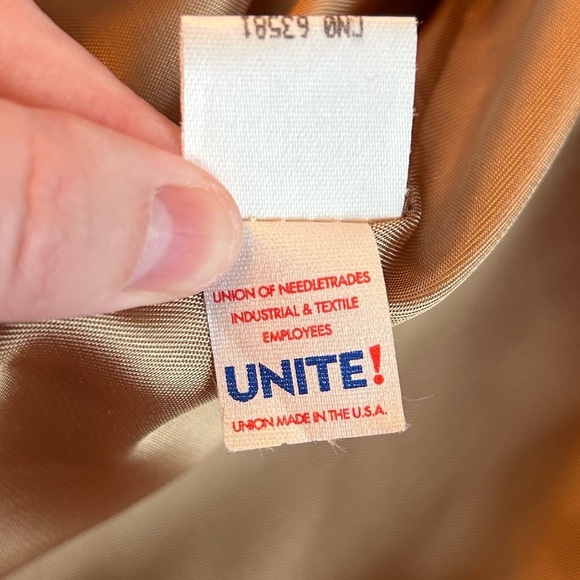 Calvin Klein Vintage 100% Wool Pea Coat Tan Waist Tie Two Button - Picture 11 of 15